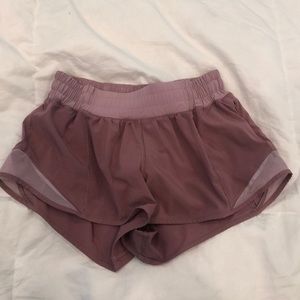 NWOT lululemon hotty hot short